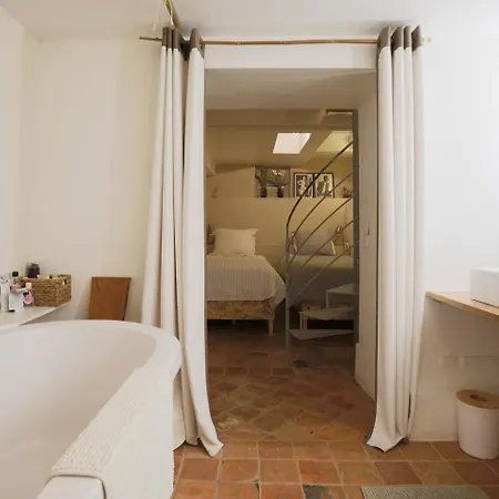 Apartment La Privee Des Chevaliers Paris